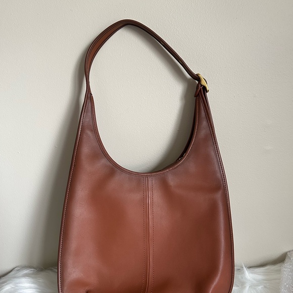 COACH Ergo 33 Shoulder Bag in Natural - Picture 2 of 12